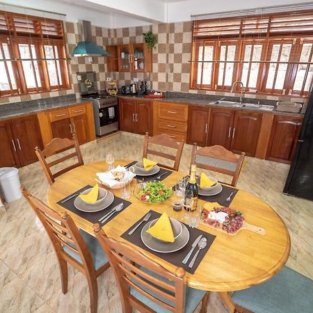 La Belle Residence Self Catering Accommodation Бо-Валлон Экстерьер фото
